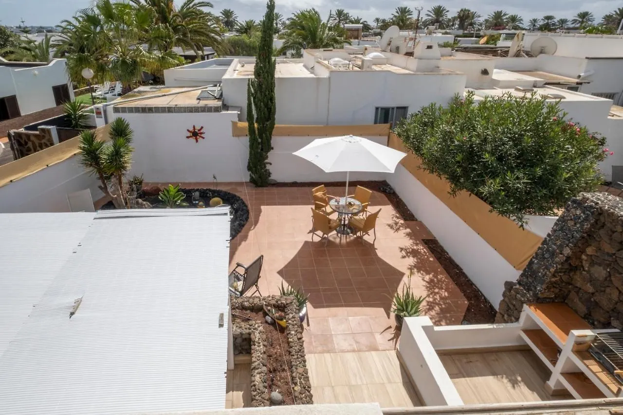 Casa Juleta Barrierefrei Villa Playa Blanca  Spain